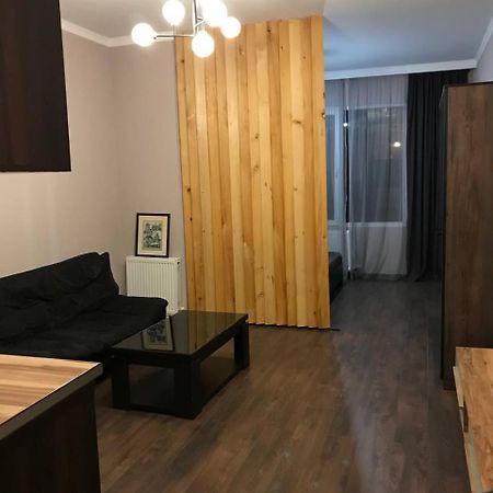Room Studio 1 Tbilisi ภายนอก รูปภาพ