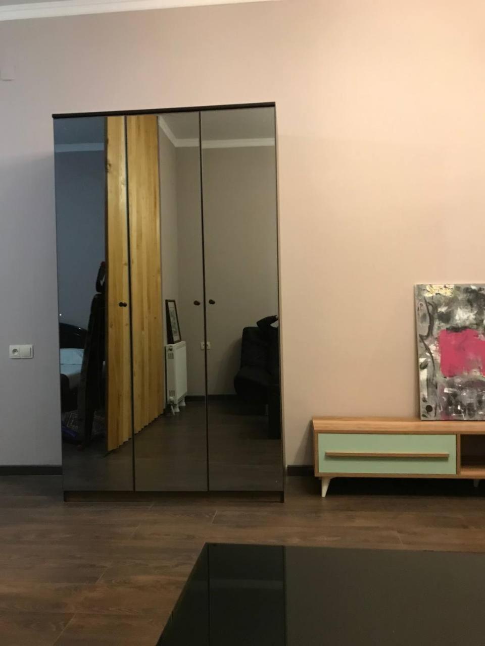 Room Studio 1 Tbilisi ภายนอก รูปภาพ