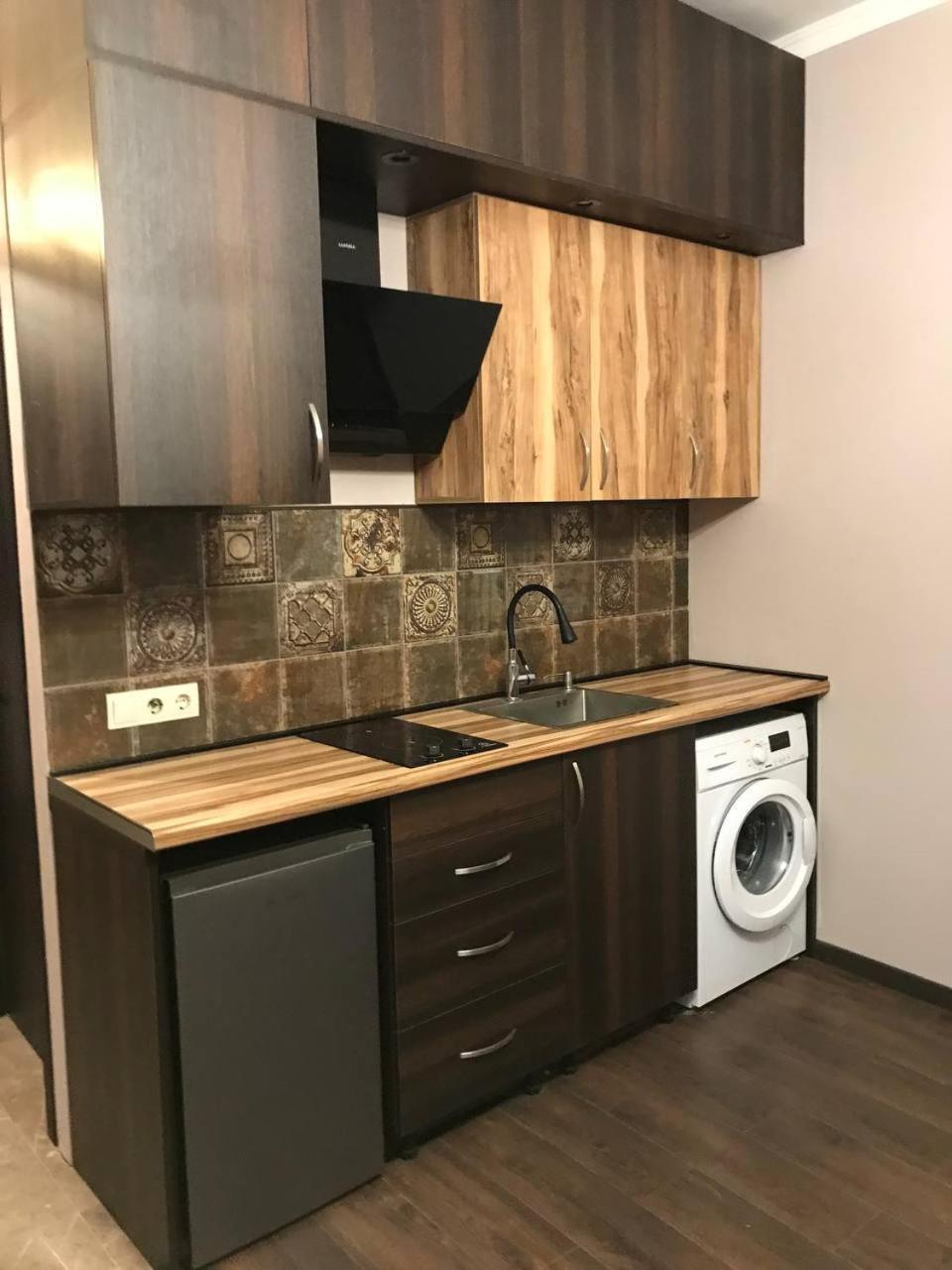 Room Studio 1 Tbilisi ภายนอก รูปภาพ
